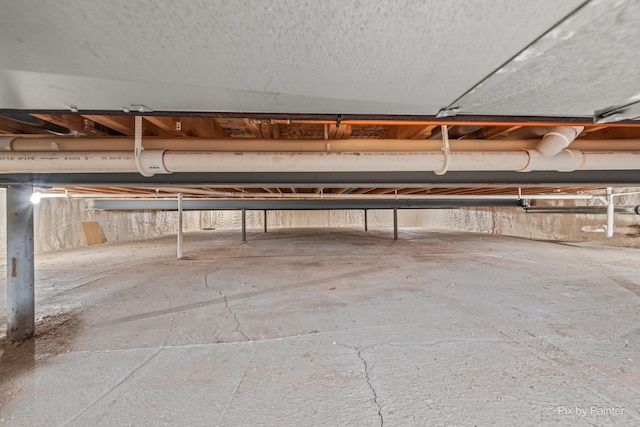1913 N Woodlawn Park Ave, Mchenry, IL 60051 - inside crawl space