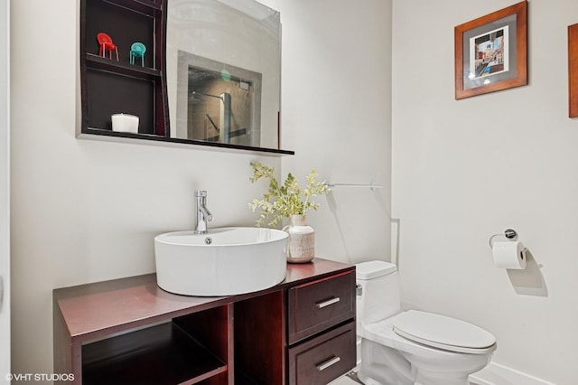 3516 N Ashland Ave N Unit 3S, Chicago, IL 60657 - bathroom with toilet and vanity