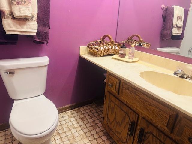 15800 S Laramie Ave Unit Q, Oak Forest, IL 60452 - bathroom featuring vanity and tile patterned floors