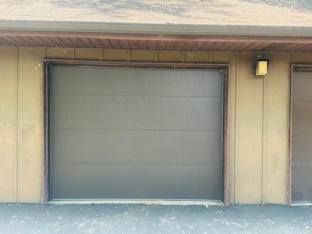 15800 S Laramie Ave Unit Q, Oak Forest, IL 60452 - view of garage