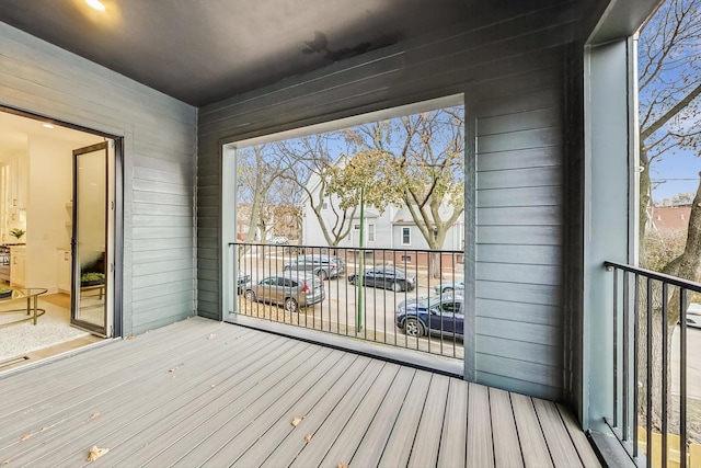 2607 W Carmen Ave, Chicago, IL 60625 - view of wooden terrace