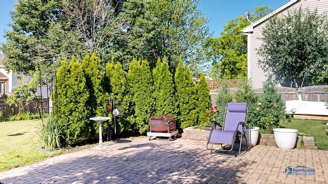 554 Foxford Rd, Bartlett, IL 60103 - view of patio