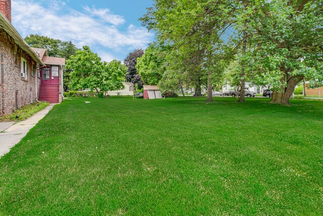 2166 171st St, Hazel Crest, IL 60429 - photo 24