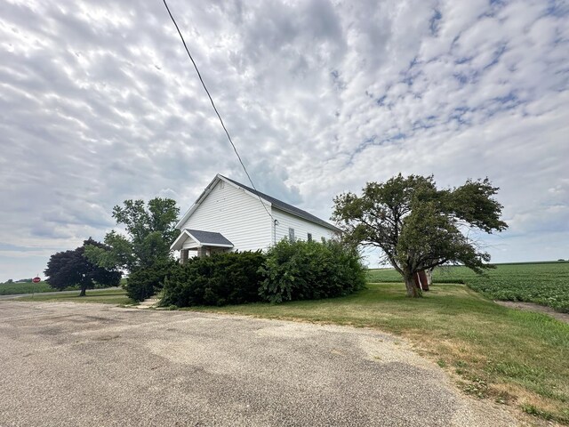 21027 Prairie Chapel Rd, Farmer City, IL 61842 - photo 3