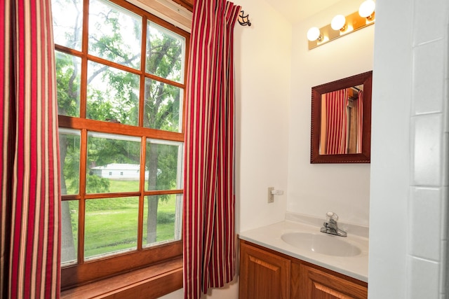 244 S Division St, Galena, IL 61036 - bathroom featuring vanity