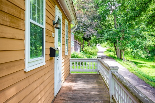 244 S Division St, Galena, IL 61036 - view of deck