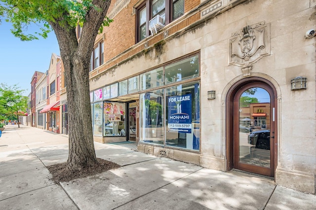 6236 N Broadway Ave Unit 3, Chicago, IL 60660 - photo 1