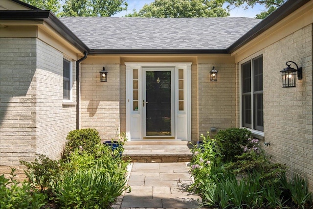 912 Morningside Dr, Lake Forest, IL 60045 - doorway to property with brick siding and a shingled roof