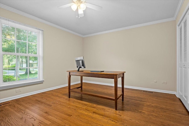 912 Morningside Dr, Lake Forest, IL 60045 - unfurnished office featuring ornamental molding, healthy amount of natural light, ceiling fan, and wood finished floors