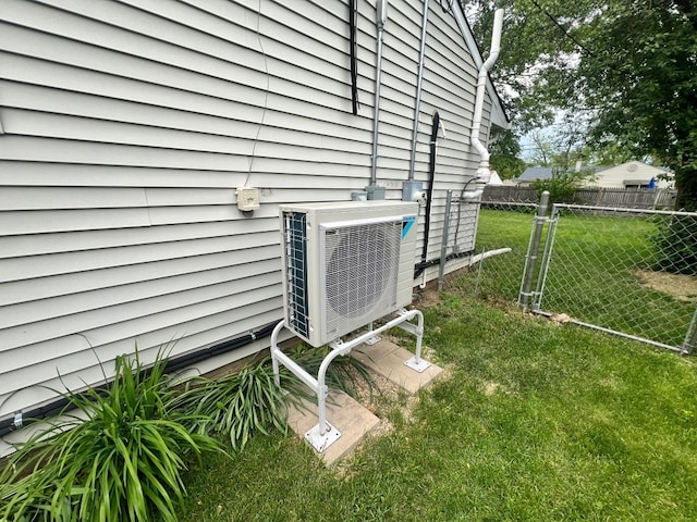 1313 Loral Ave, Joliet, IL 60435 - exterior view of an ac unit