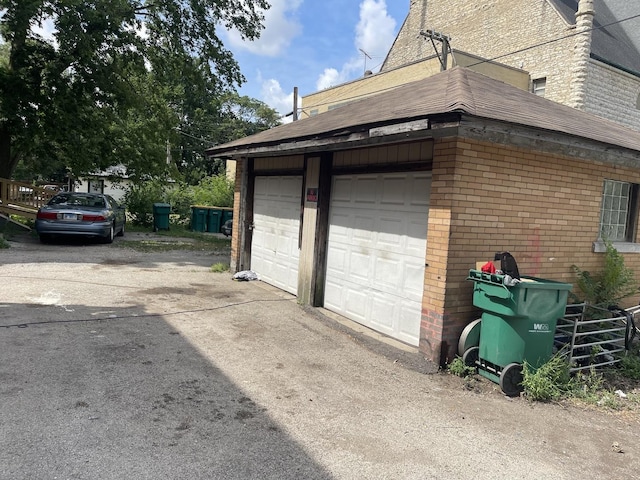 203 Union St, Joliet, IL 60433 - view of garage