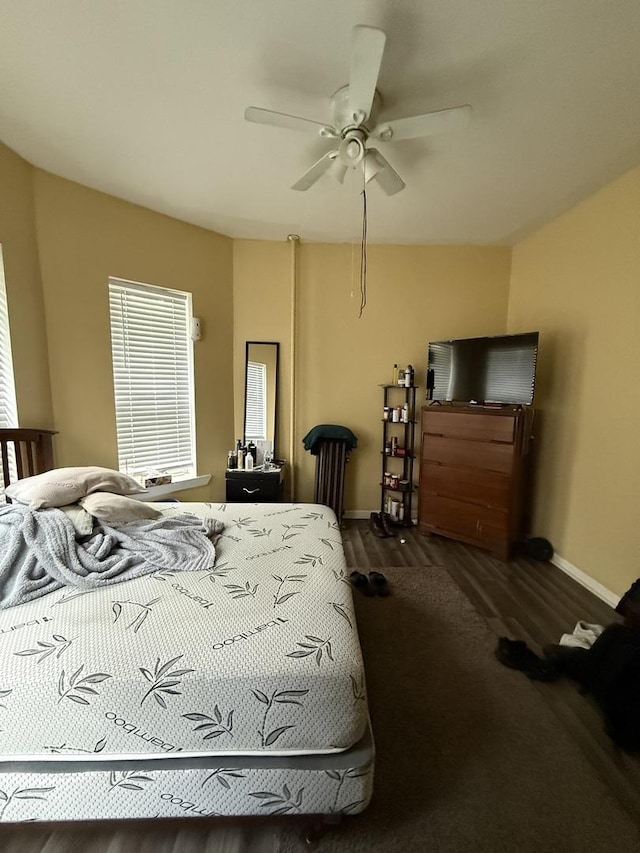 203 Union St, Joliet, IL 60433 - bedroom with baseboards and ceiling fan