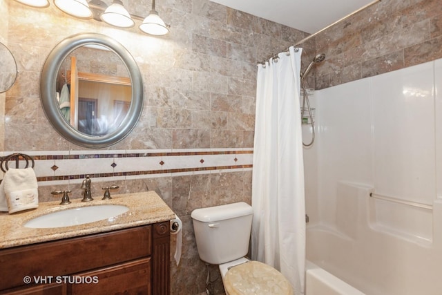 2578 Crestview Dr, Aurora, IL 60502 - full bath with vanity, tile walls, and shower / bath combination with curtain