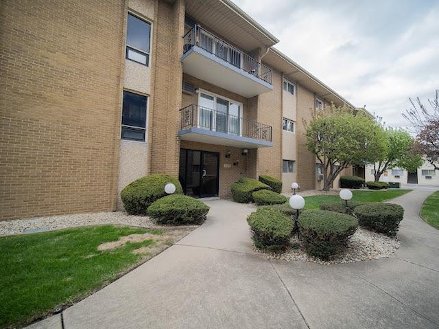 10109 S Cicero Ave Unit 302, Oak Lawn, IL 60453 - view of property