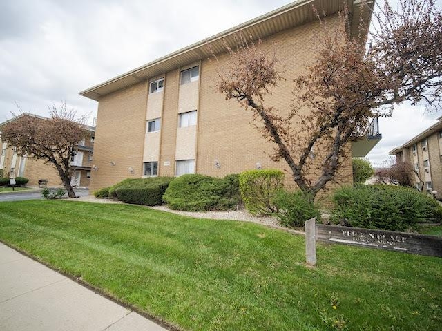 10109 S Cicero Ave Unit 302, Oak Lawn, IL 60453 - view of building exterior
