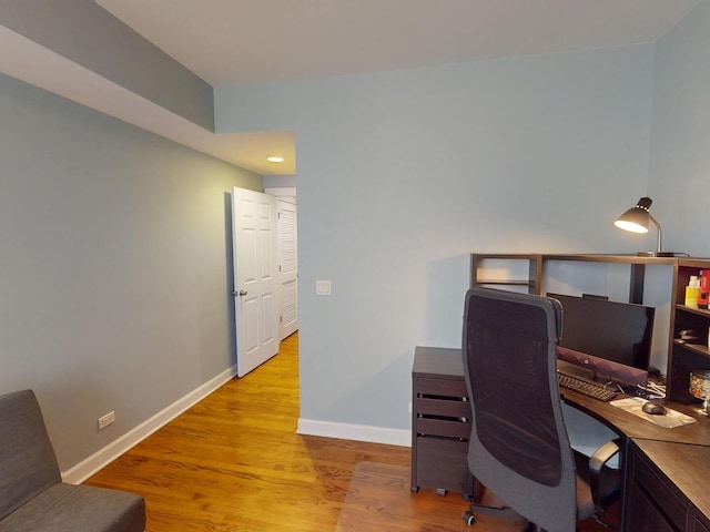 4968 N Milwaukee Ave Unit 2W, Chicago, IL 60630 - office area featuring light wood-type flooring and recessed lighting