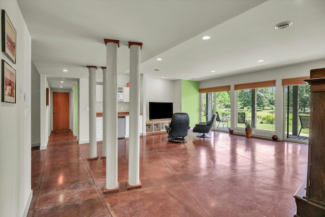 2405 Prairieridge Pl, Champaign, IL 61822 - living area featuring decorative columns and recessed lighting