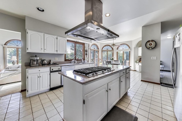33 N Liberty Dr, South Barrington, IL 60010 - photo 5