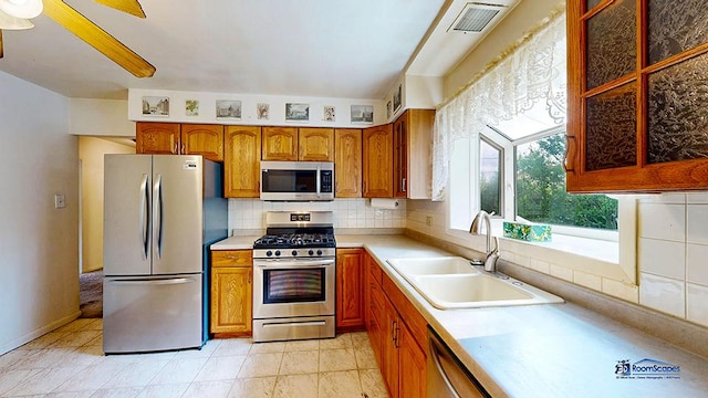 1609 N Lake Shore Dr, Round Lake Beach, IL 60073 - photo 9