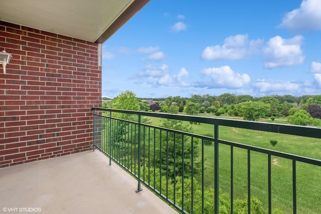 5225 N Riversedge Ter Unit 511, Chicago, IL 60630 - view of balcony