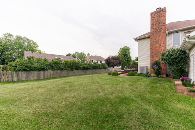 1132 Swanberg Ct, Sycamore, IL 60178 - view of yard featuring a deck