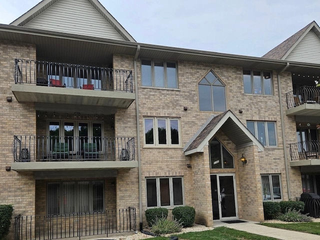 5140 Shadow Creek Dr Unit 1, Oak Forest, IL 60452 - view of building exterior