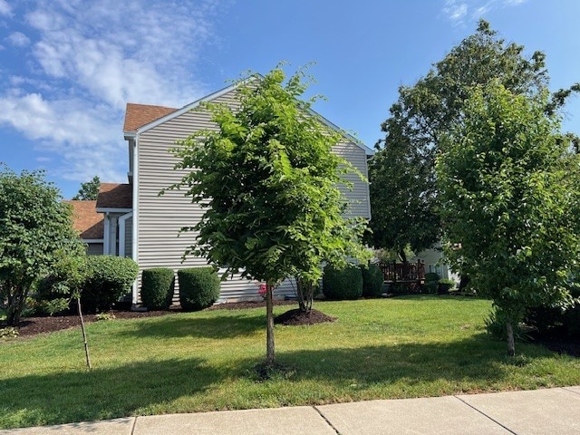 1312 Strawbridge Ct, Naperville, IL 60565 - view of property exterior featuring a yard