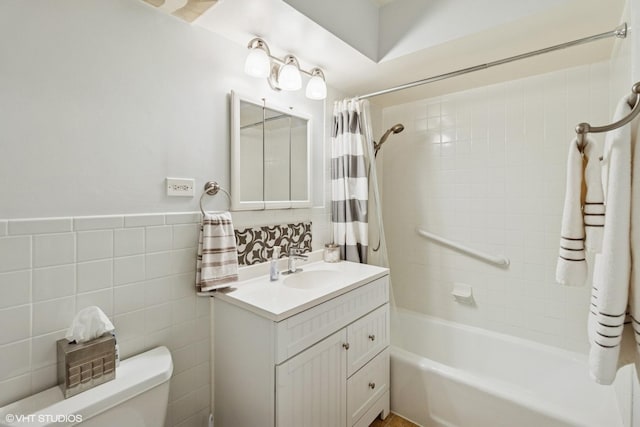 7428 Washington St Unit 508, Forest Park, IL 60130 - full bathroom with vanity, shower / tub combo, and tile walls
