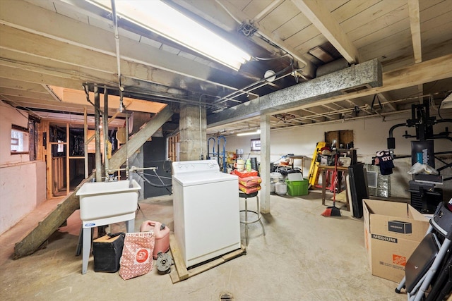 2142 N Mobile Ave, Chicago, IL 60639 - below grade area with washer / dryer and a sink