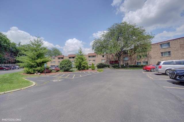 2600 Brookwood Way Dr Unit 111A, Rolling Meadows, IL 60008 - view of asphalt road with curbs