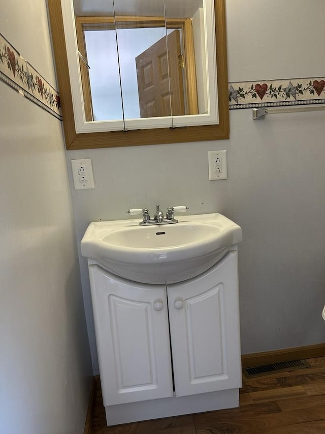 704 Chicago St, Mendota, IL 61342 - photo 13