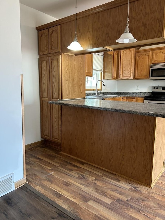 704 Chicago St, Mendota, IL 61342 - photo 17