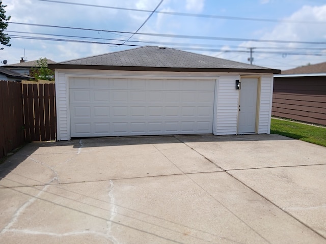 498 Crandon Ave, Calumet City, IL 60409 - view of detached garage