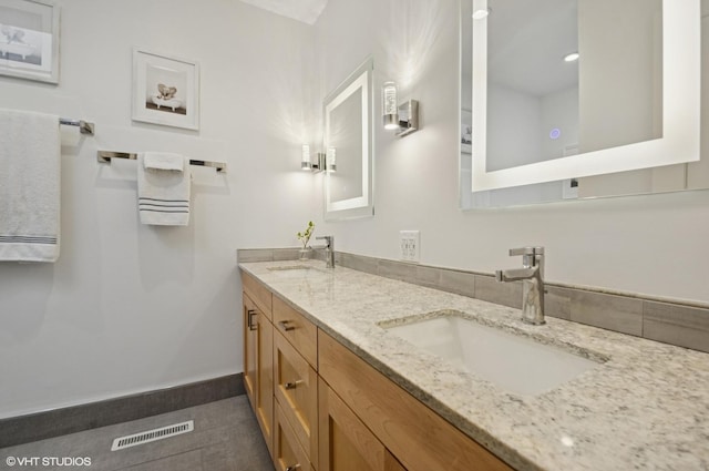 5747 N Sheridan Rd Unit L, Chicago, IL 60660 - photo 16