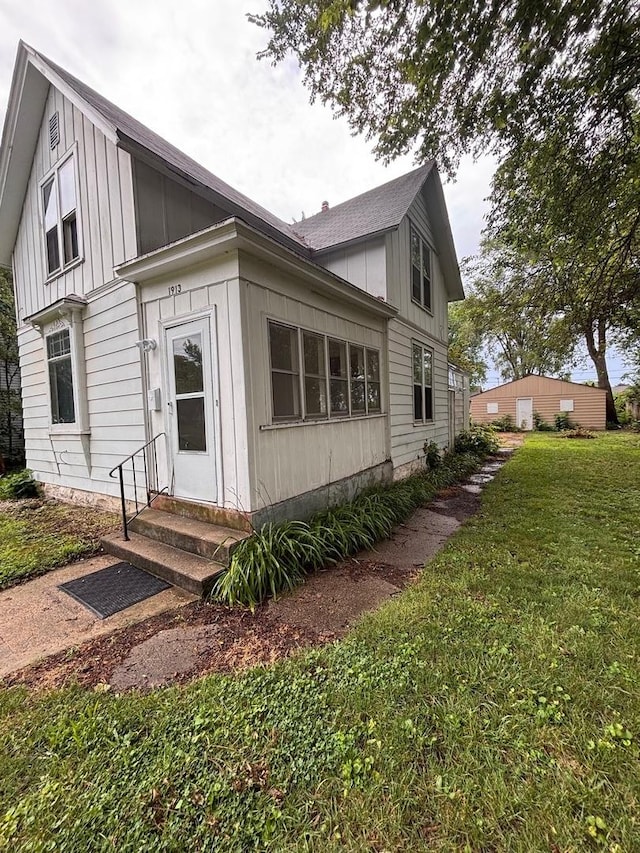 1913 18th Ave, Rockford, IL 61104 - photo 2