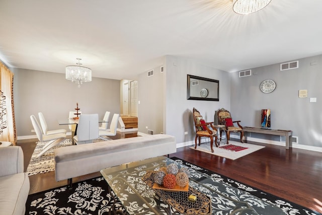 5932 W 75th Pl, Burbank, IL 60459 - living area featuring a chandelier and wood finished floors
