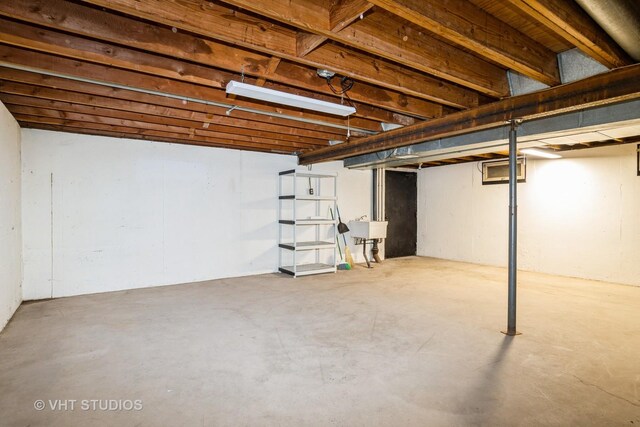 65 Old Post Rd, Montgomery, IL 60538 - empty room featuring healthy amount of natural light, light carpet, and ceiling fan