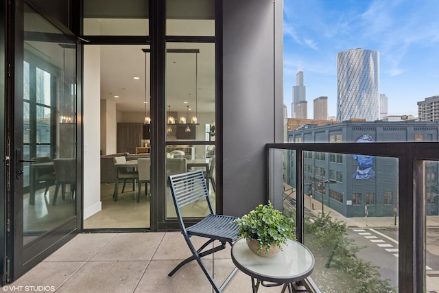 900 W Washington Blvd Unit 404, Chicago, IL 60607 - balcony featuring a view of skyline