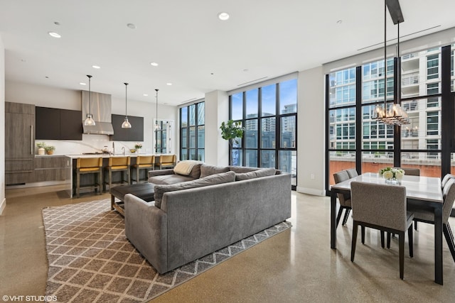 900 W Washington Blvd Unit 404, Chicago, IL 60607 - living room with healthy amount of natural light, recessed lighting, and floor to ceiling windows