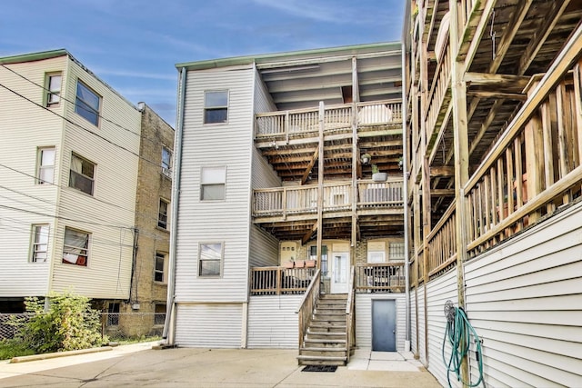 4653 N Lawndale Ave Unit 2S, Chicago, IL 60625 - view of building exterior featuring stairs