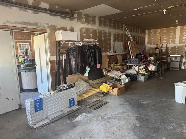 600 W White St, Clinton, IL 61727 - misc room with concrete floors