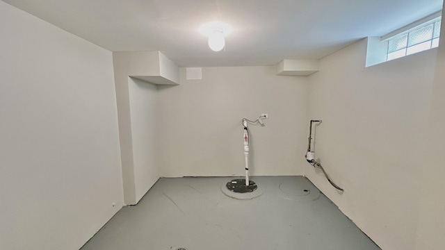 17303 Roy St, Lansing, IL 60438 - below grade area with drainage system