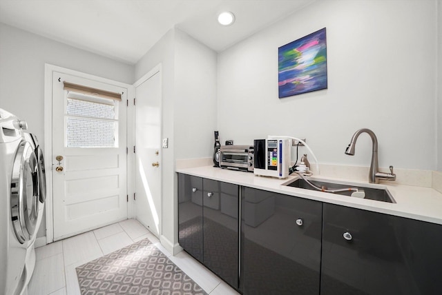 905 W Palm Dr, Mount Prospect, IL 60056 - washroom with washing machine and clothes dryer, cabinet space, and light tile patterned flooring