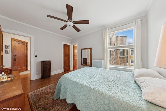 5308 N Glenwood Ave Unit 3N, Chicago, IL 60640 - bedroom with wood finished floors, ornamental molding, and a ceiling fan