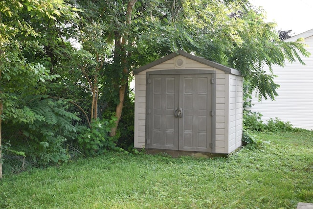 631 Central Ave, Joliet, IL 60436 - view of shed