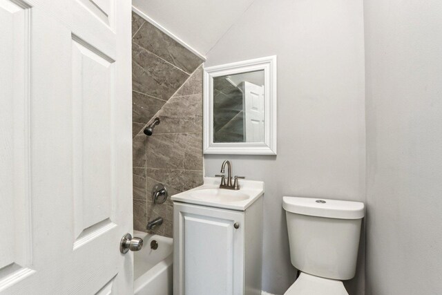 9720 S Exchange Ave, Chicago, IL 60617 - bathroom featuring vanity and washtub / shower combination