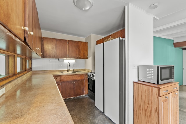 330 S Rosedale Ave, Aurora, IL 60506 - kitchen with stainless steel appliances, light countertops, brown cabinets, and decorative backsplash