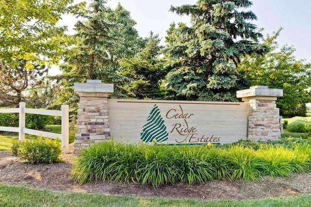1174 Pine Tree Ct, Lake Villa, IL 60046 - view of community sign