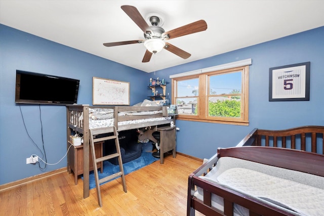 9912 S Kolmar Ave, Oak Lawn, IL 60453 - bedroom featuring wood finished floors, a desk, and a ceiling fan