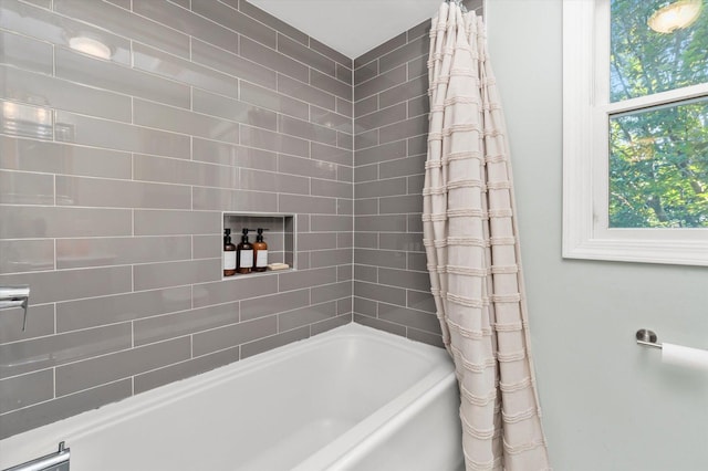 9912 S Kolmar Ave, Oak Lawn, IL 60453 - bathroom with shower / bath combo